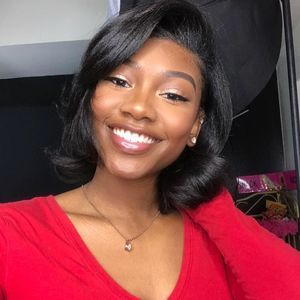 Meet your Posher, Kynzi